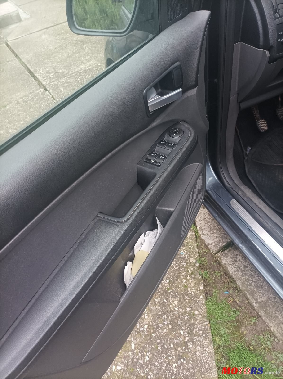 2006' Ford C-MAX 1.6 photo #5