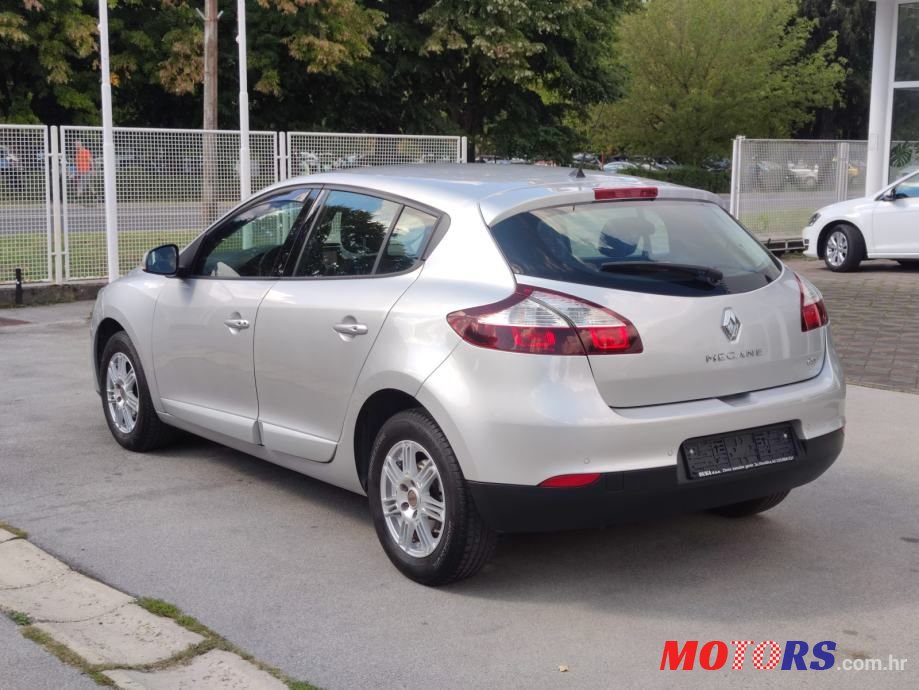 2016' Renault Megane Dci 110 photo #5