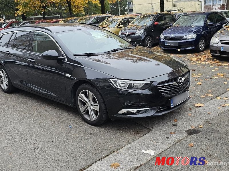 2018' Opel Insignia Karavan photo #1