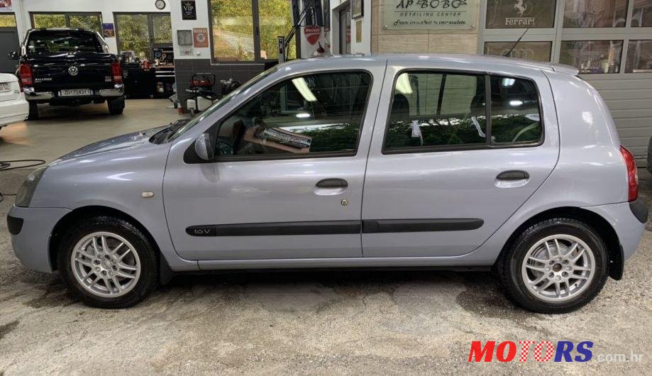 2004' Renault Clio 1,2 16V photo #5