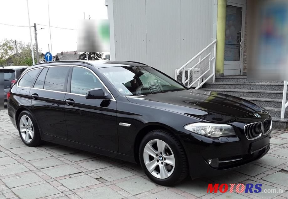 2010' BMW Serija 5 520D photo #4