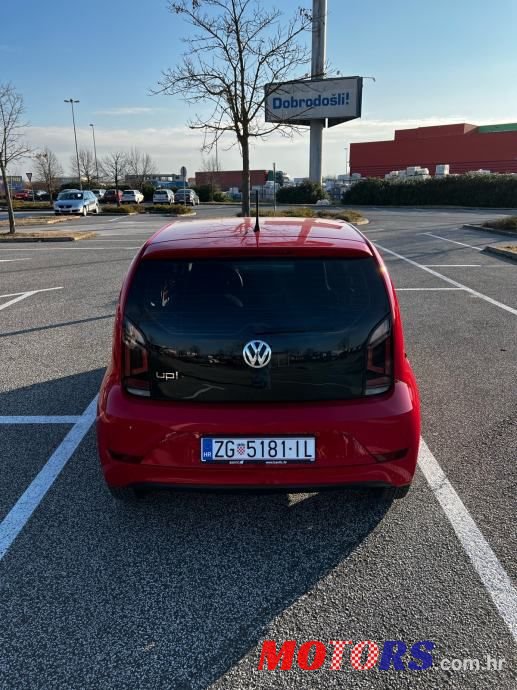 2017' Volkswagen Up! 1,0 photo #4