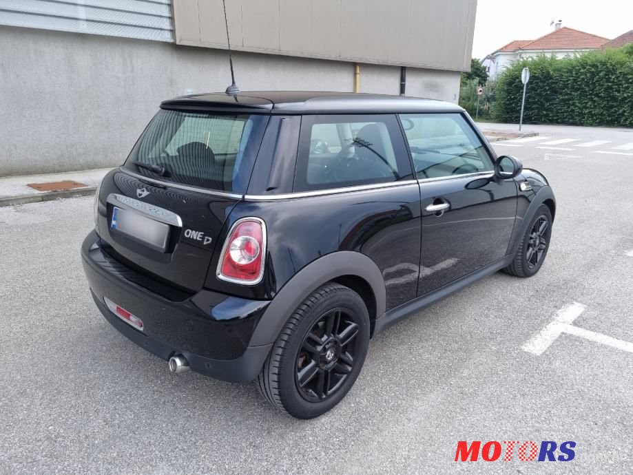2013' MINI One 1.6 D photo #4