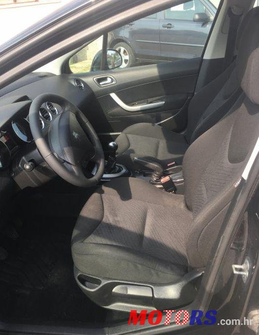 2010' Peugeot 308 Sw photo #3