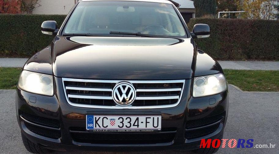2005' Volkswagen Touareg 2,5 R5 TDI photo #2