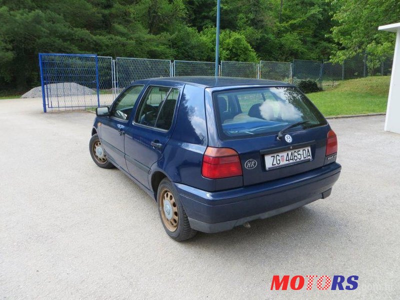 1996' Volkswagen Golf III Cl D photo #1