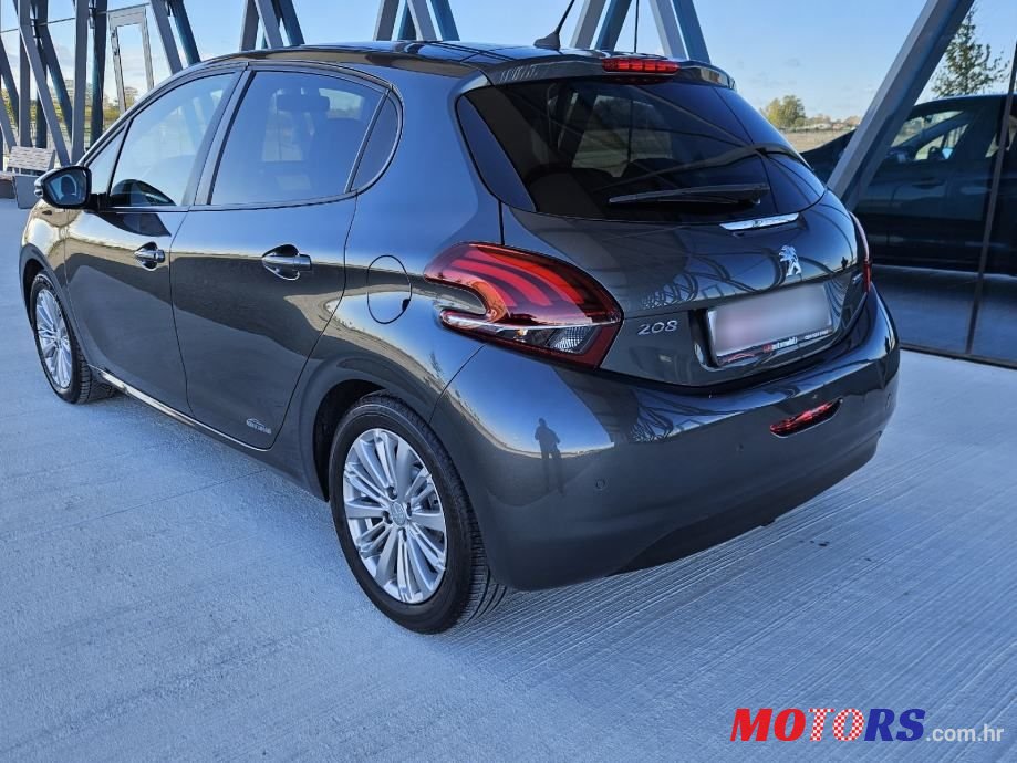 2019' Peugeot 208 1,5 photo #4