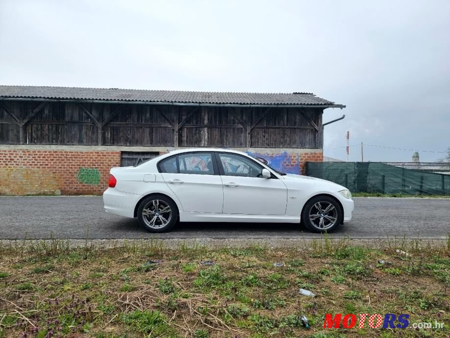 2010' BMW Serija 3 318D photo #6