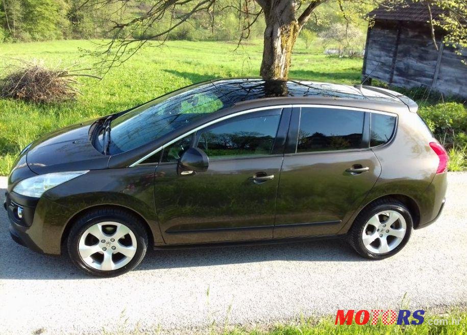 2011' Peugeot 3008 1,6 Hdi photo #1