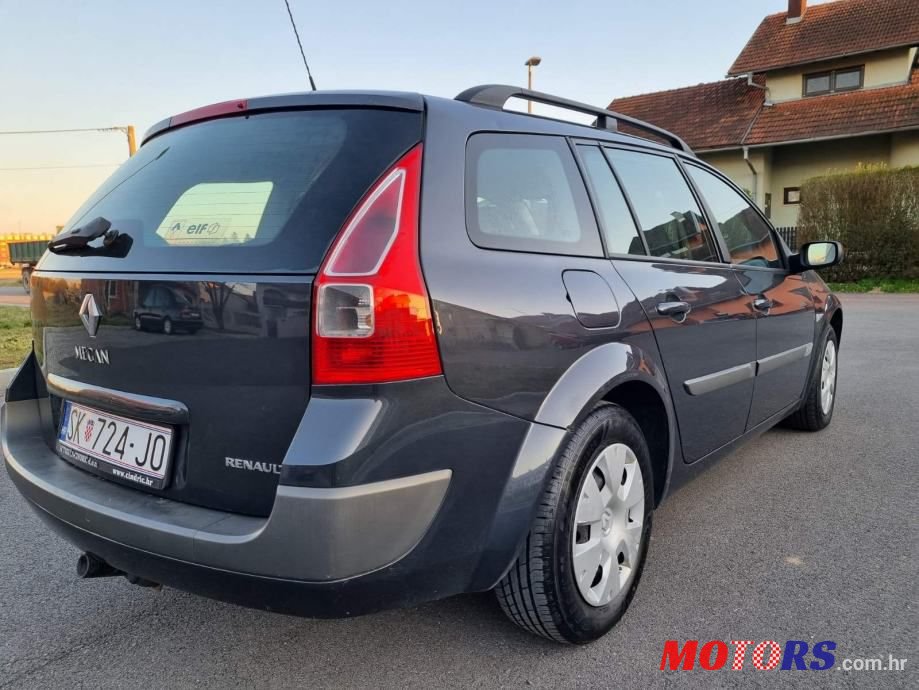 2017' Renault Megane Grandtour photo #6