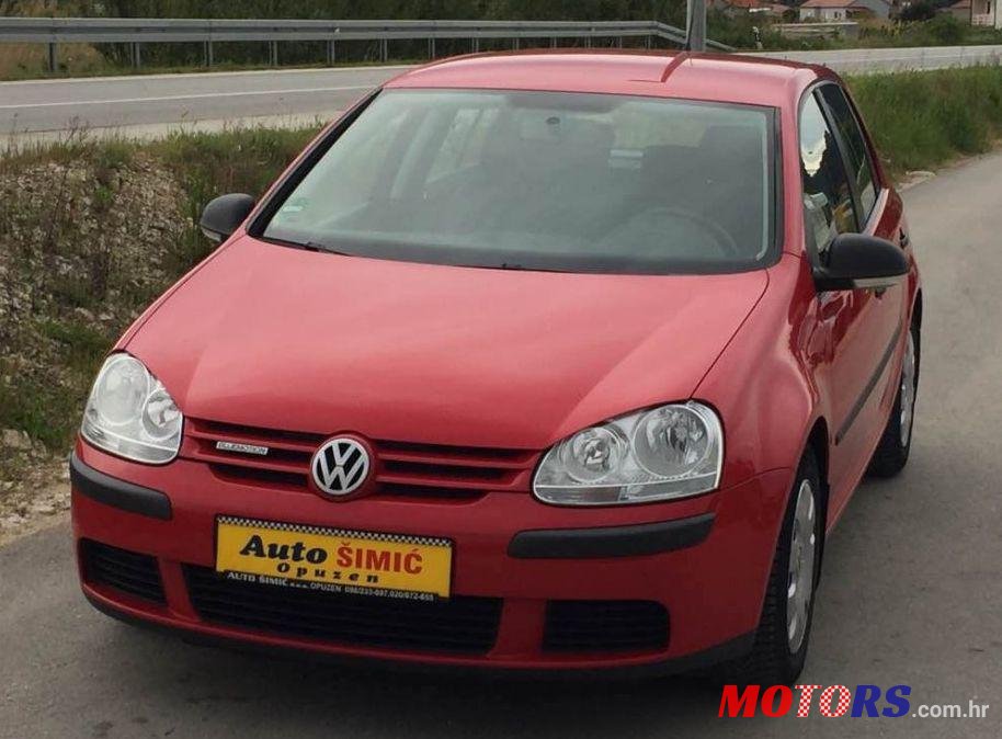 2008' Volkswagen Golf V 1,9 Tdi photo #1