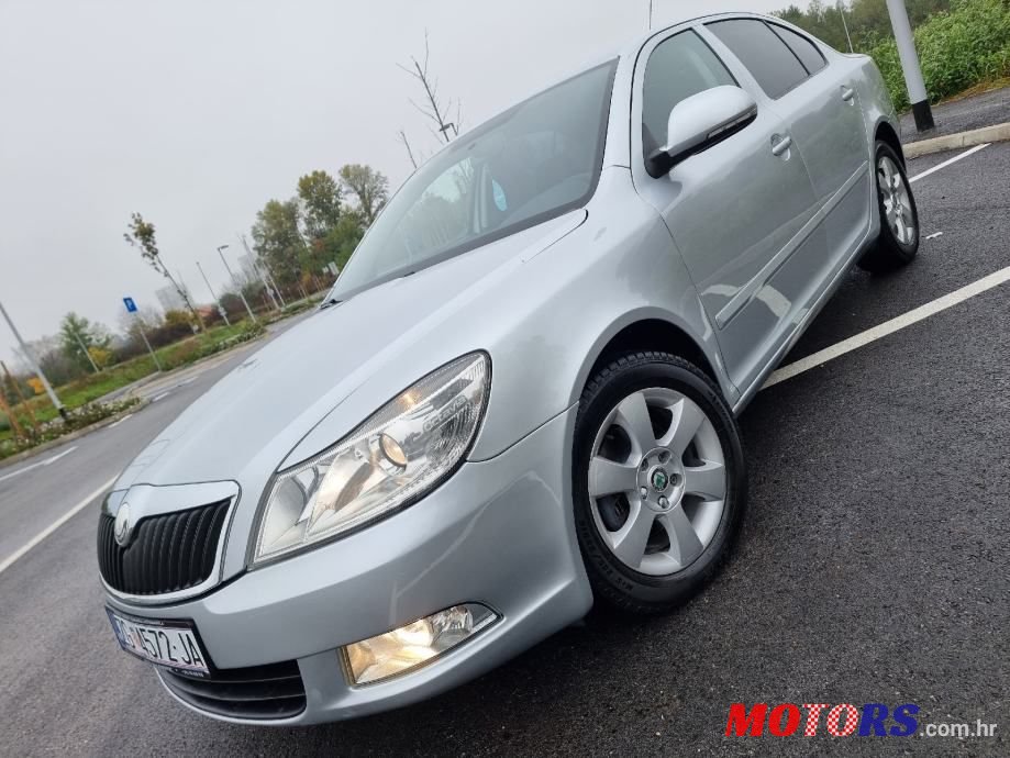 2010' Skoda Octavia 2,0 Tdi photo #1