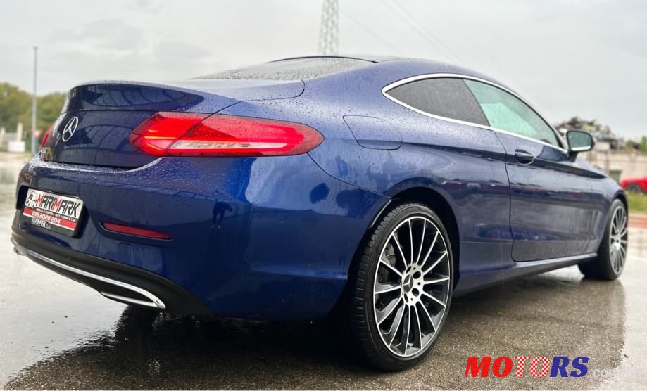 2015' Mercedes-Benz C-Klasa 220D photo #4