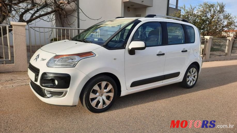 2011' Citroen C3 Picasso 1,6 Hdi photo #1