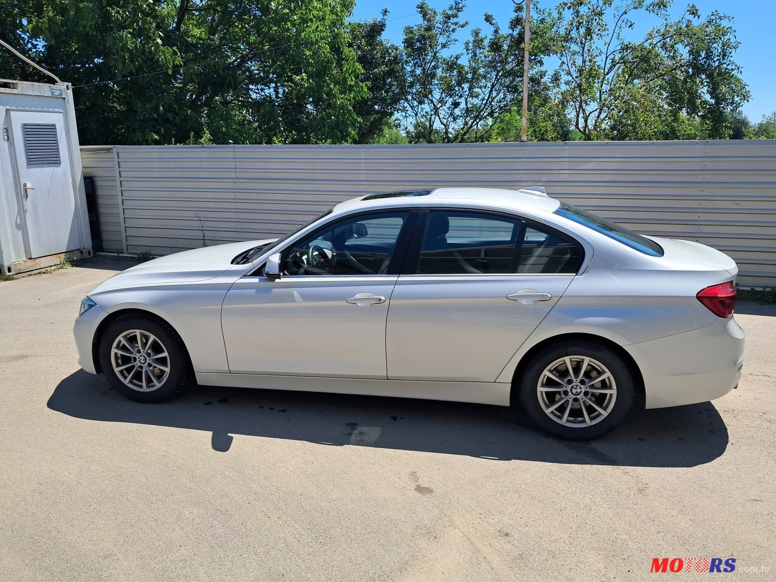 2015' BMW Serija 3 320D photo #1
