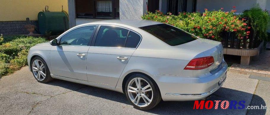 2012' Volkswagen Passat 2,0 Tdi Bmt photo #1