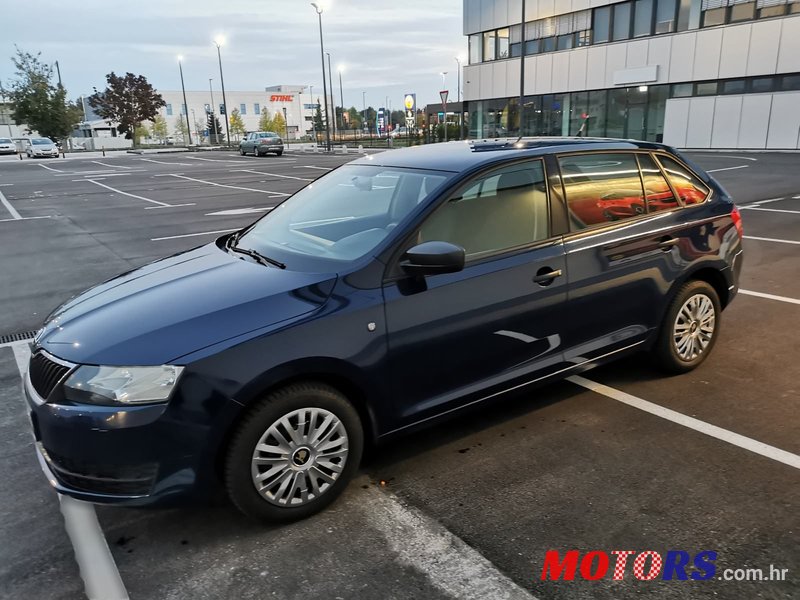 2015' Skoda Rapid 1,6 Tdi photo #3