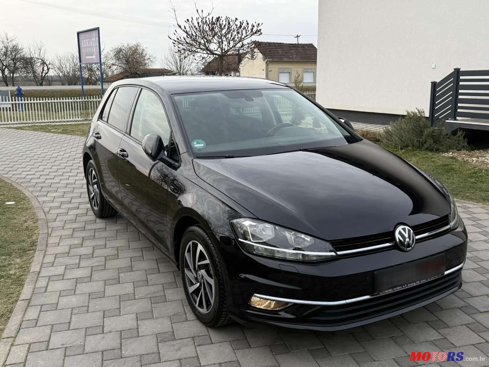 2019' Volkswagen Golf VII 1,6 Tdi photo #5