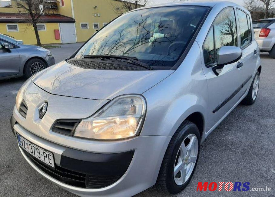 2008' Renault Modus 1,5 Dci photo #1