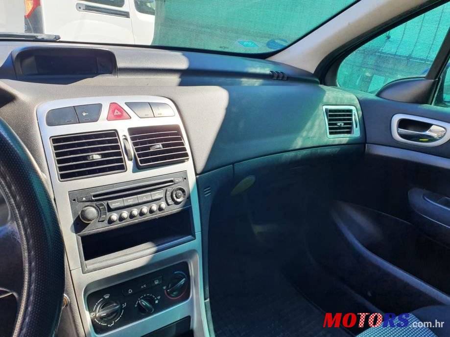 2005' Peugeot 307 photo #4