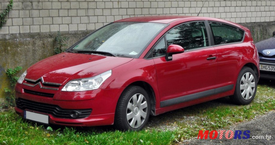 2009' Citroen C4 photo #1