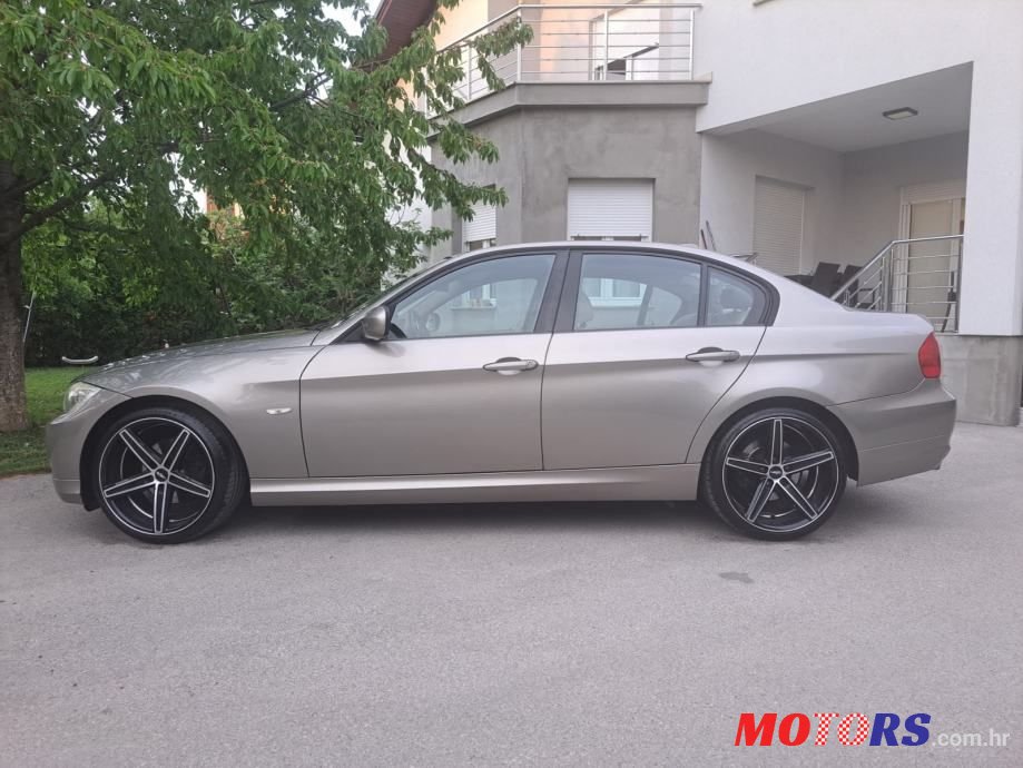 2009' BMW Serija 3 318D photo #3