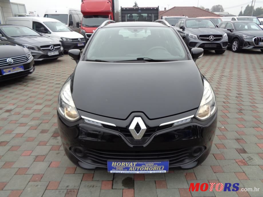 2013' Renault Clio photo #2