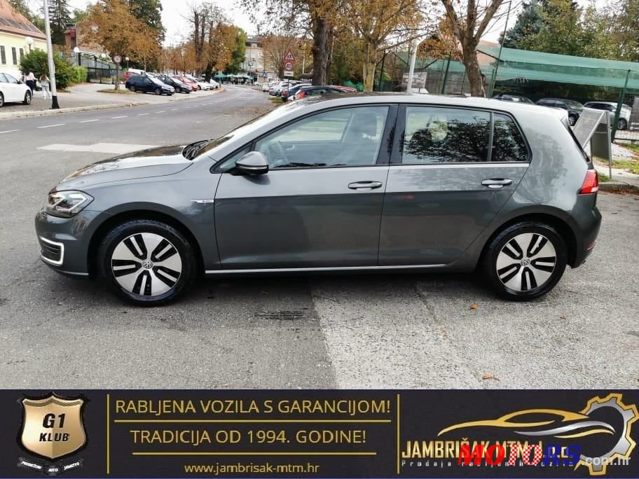 2019' Volkswagen Golf VII E-Golf photo #4