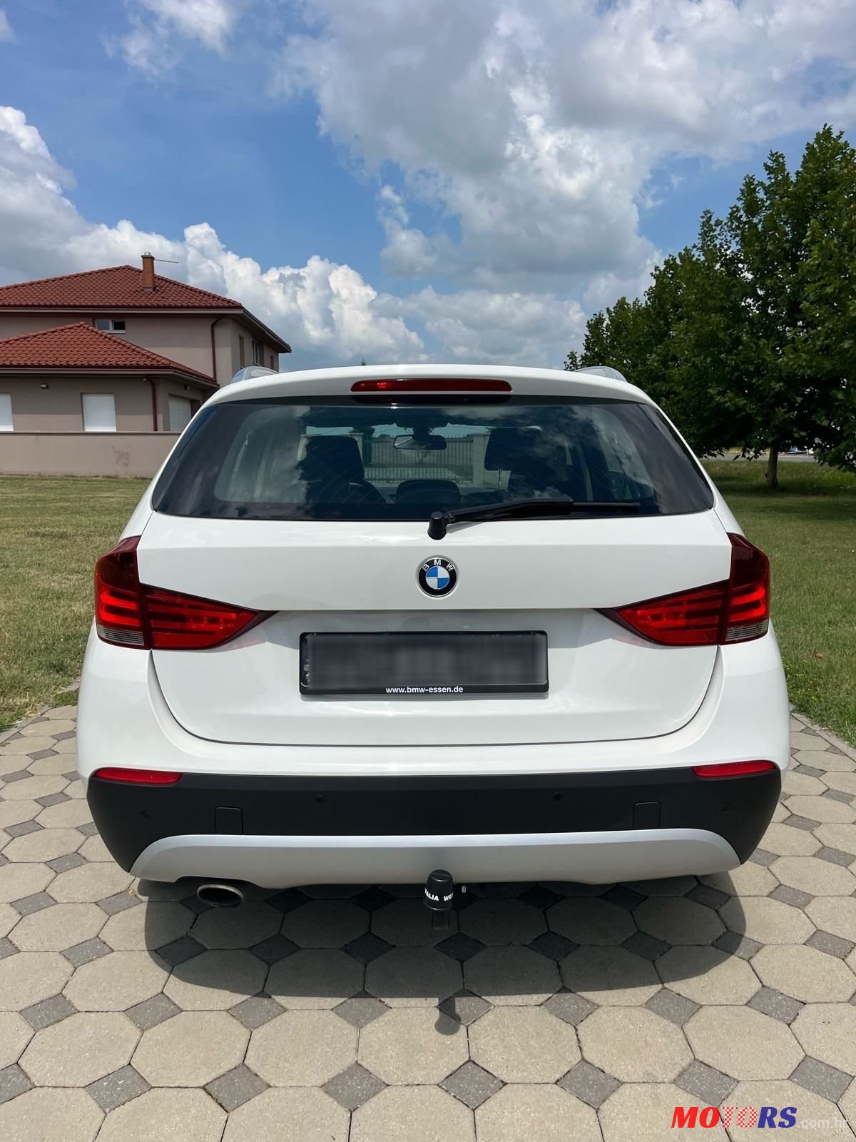 2011' BMW X1 Xdrive23D photo #4