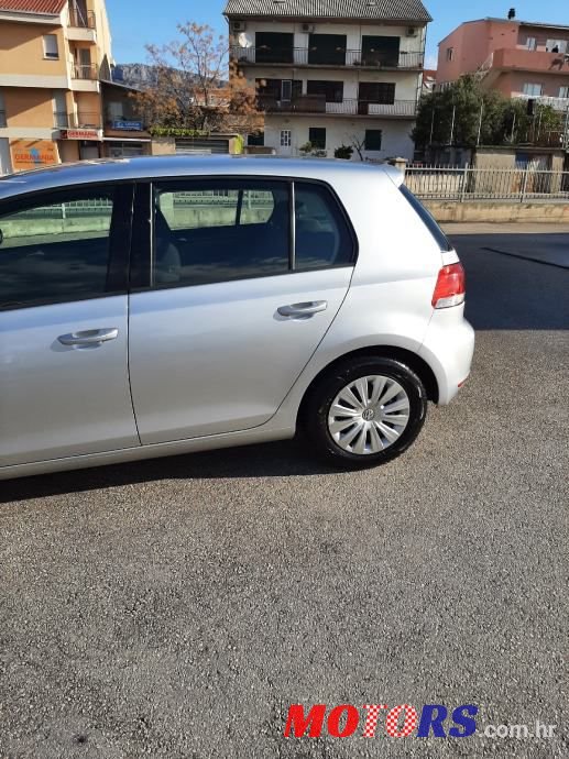 2011' Volkswagen Golf 6 1,6 Tdi photo #2