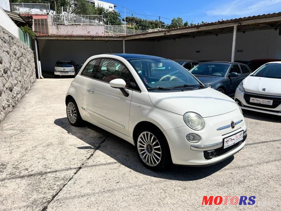 2010' Fiat 500 Sport photo #2