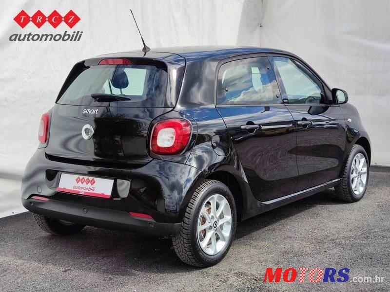 2016' Smart Forfour 1.0 photo #3