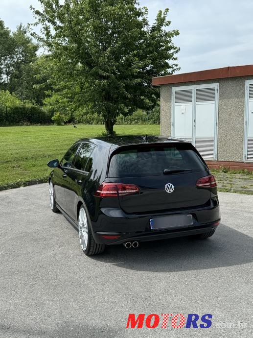 2014' Volkswagen Golf VII photo #6