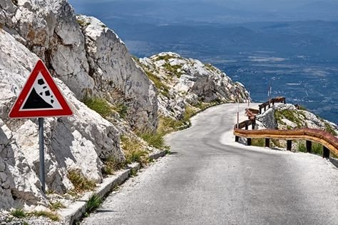 Hrvatske ceste smrti: Hrvatska vs. susjedne zemlje