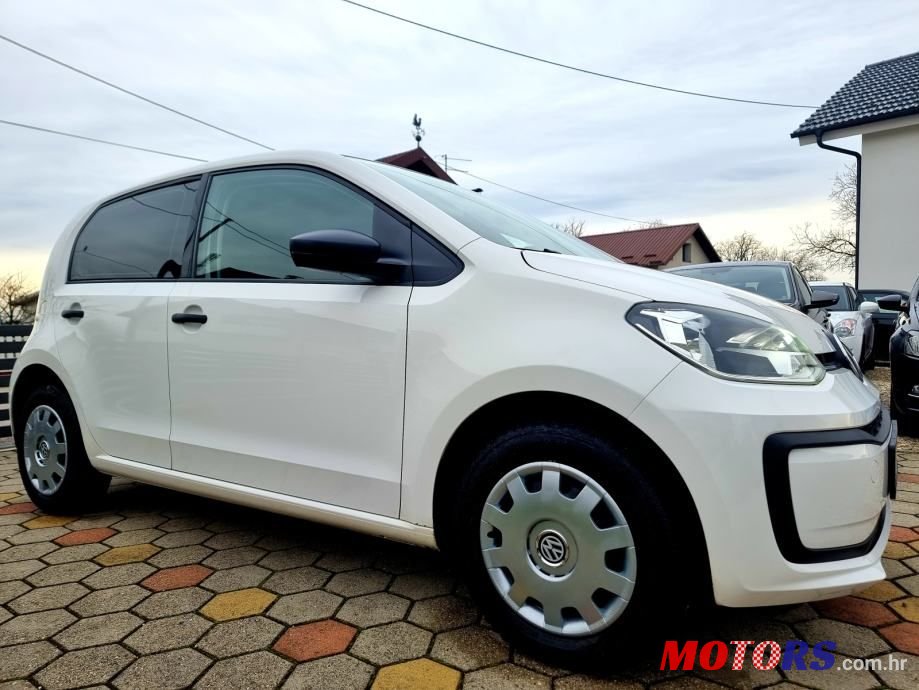 2017' Volkswagen Up! 1,0 photo #4