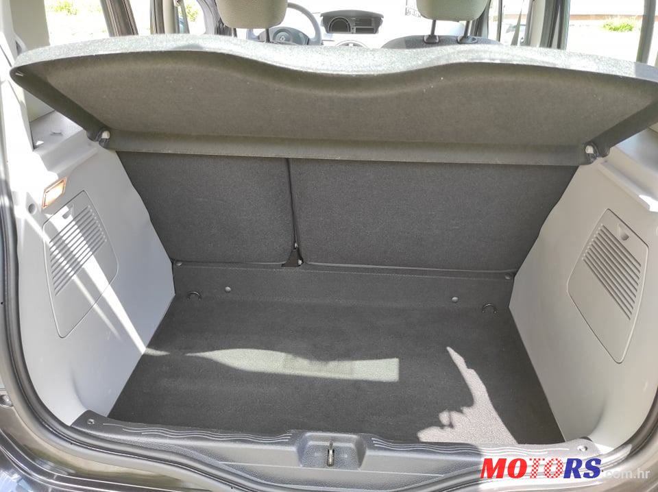 2006' Renault Modus 1,5 Dci photo #2