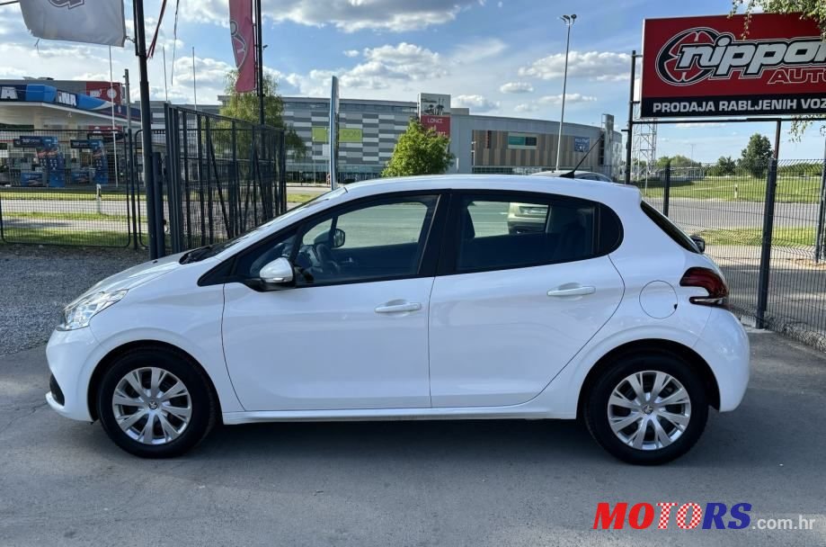 2019' Peugeot 208 1,5 Bluehdi photo #3