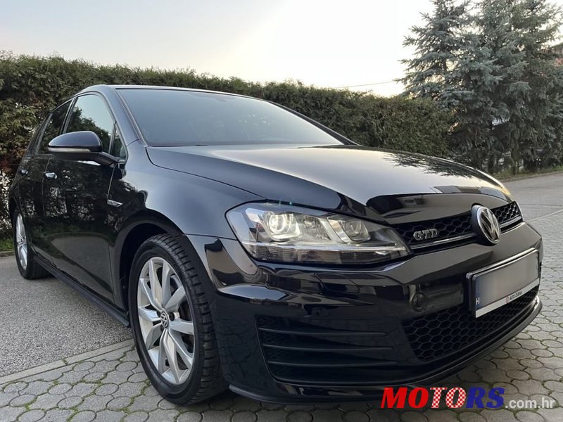 2014' Volkswagen Golf 7 photo #3