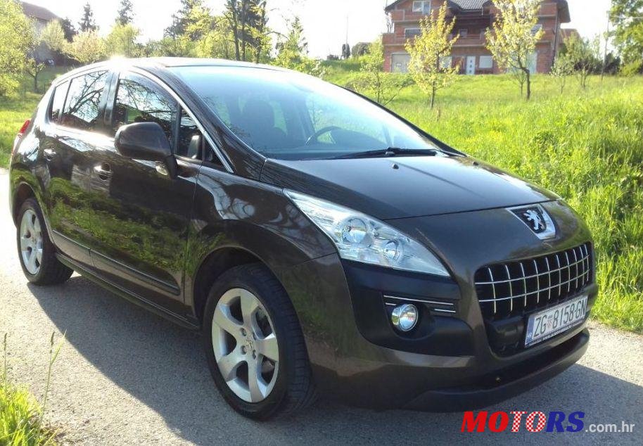 2011' Peugeot 3008 1,6 Hdi photo #1