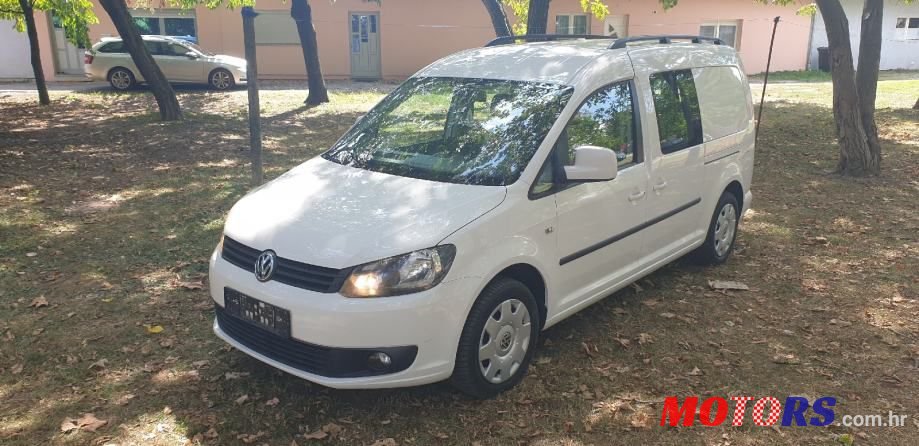 2012' Volkswagen Caddy photo #3