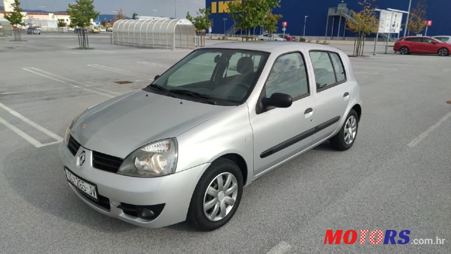 2009' Renault Clio 1,2 photo #1