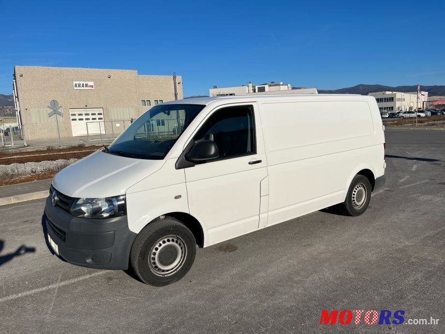 2011' Volkswagen T6 photo #1