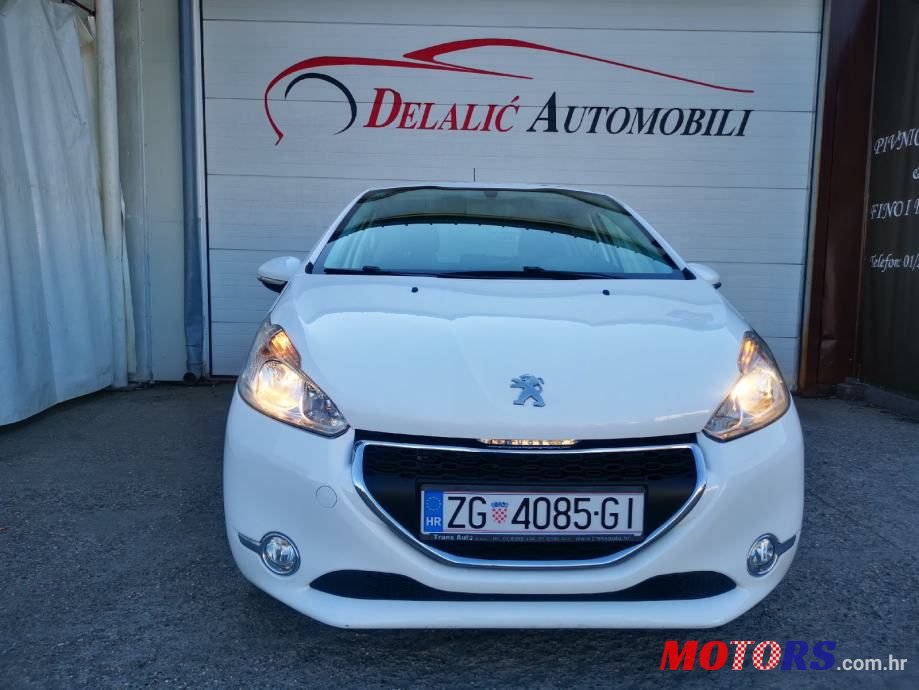 2013' Peugeot 208 1,4 Hdi photo #3