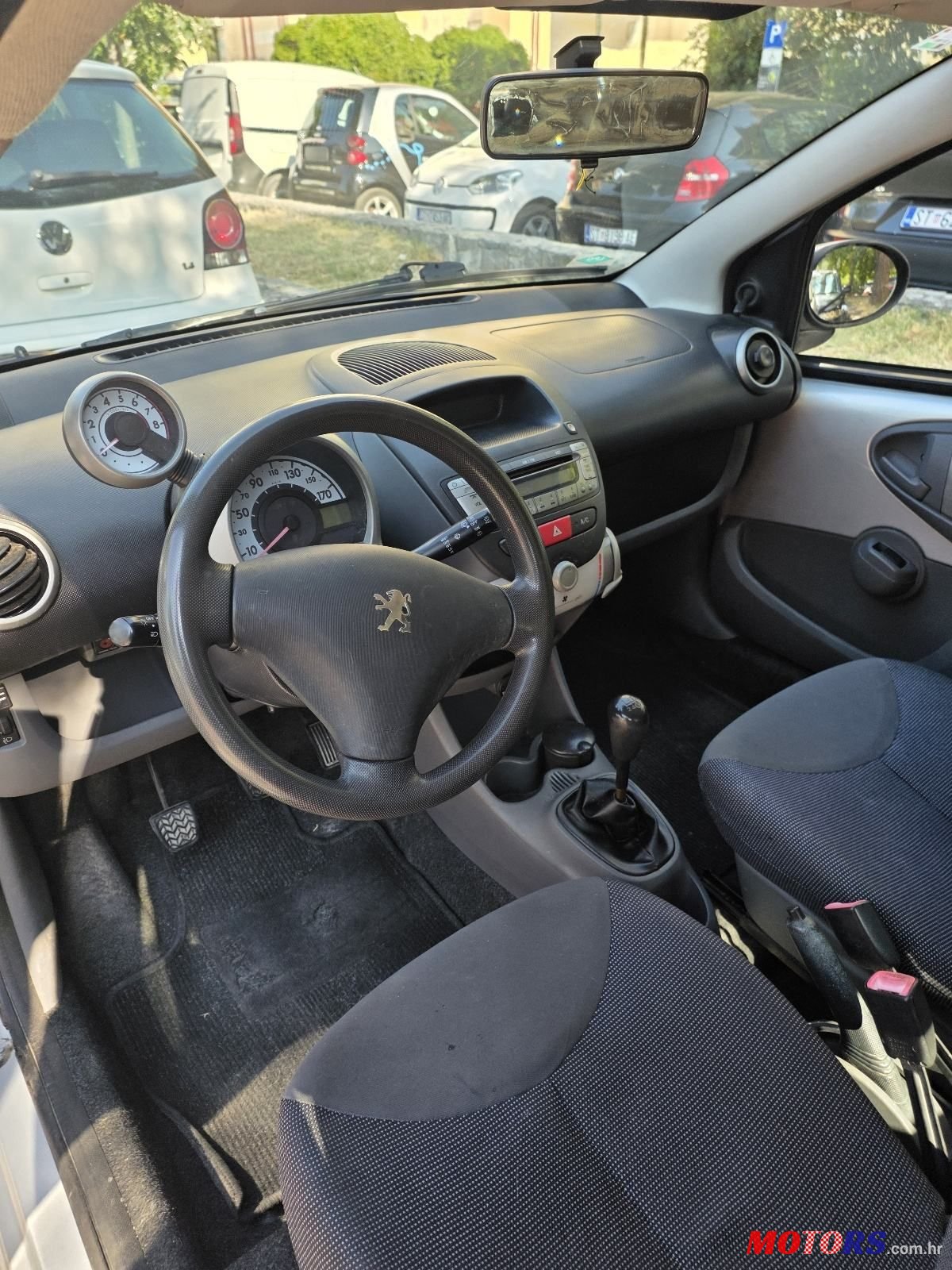 2008' Peugeot 107 1,0 photo #3