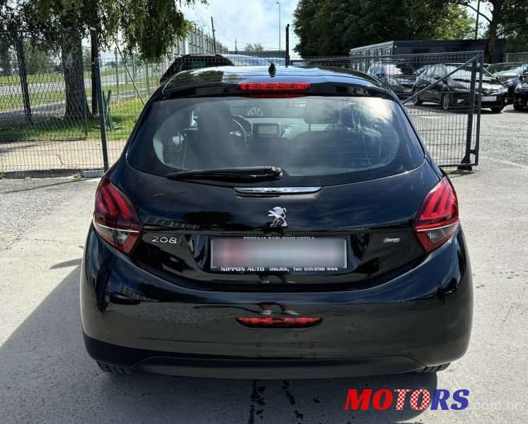 2017' Peugeot 208 1,6 Bluehdi photo #5