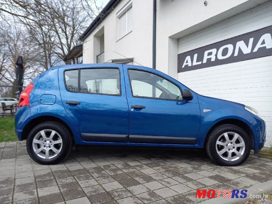 2009' Dacia Sandero 1.2I photo #4
