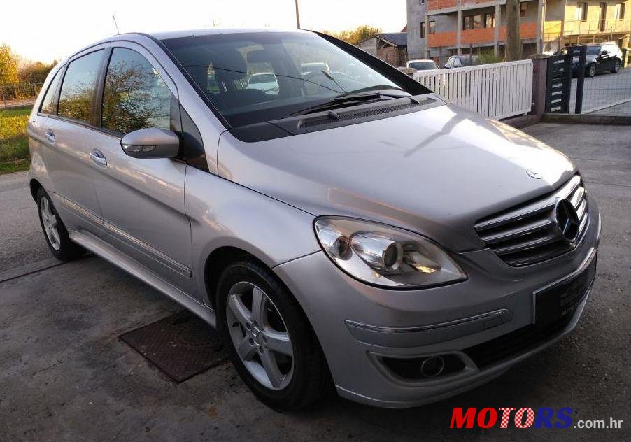 2006' Mercedes-Benz B-Klasa 180 Cdi photo #1