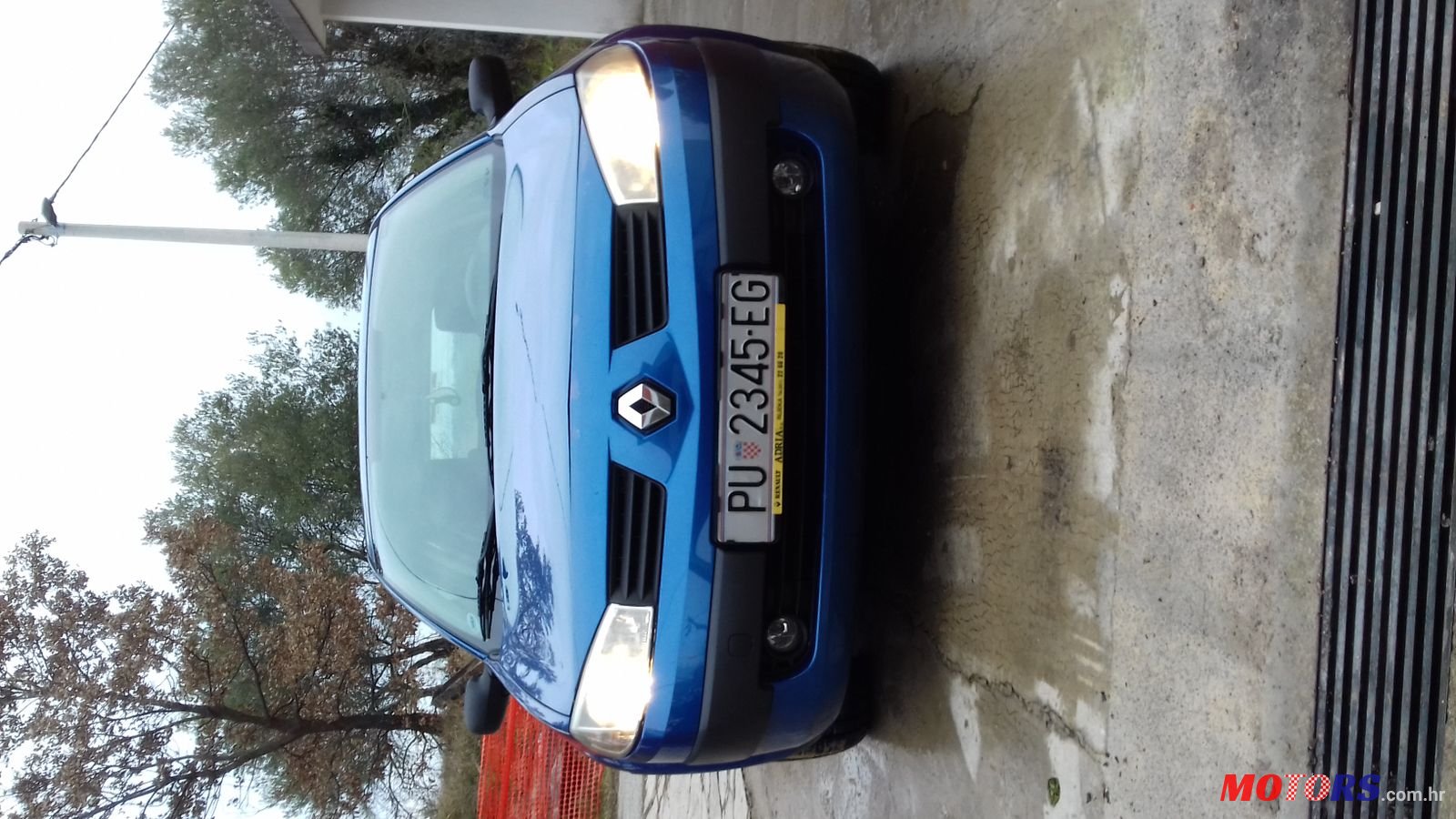 2003' Renault Megane photo #2