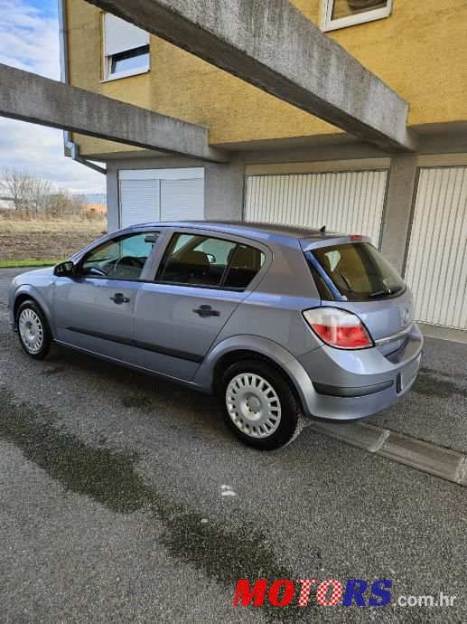 2006' Opel Astra 1,4 16V photo #3