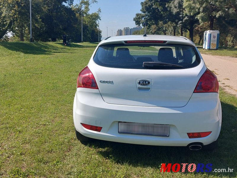 2009' Kia Ceed 1,4 photo #1